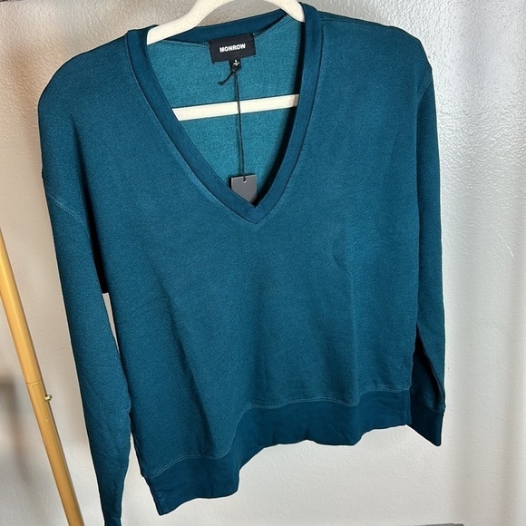 MONROW Supersoft Fleece V Neck Sweatshirt in Abyss Size Small - Picture 1 of 4